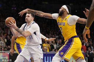 足球发展路 足球发展路