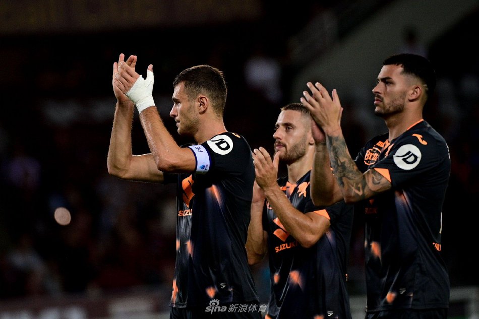 板到国家队 板到国家队