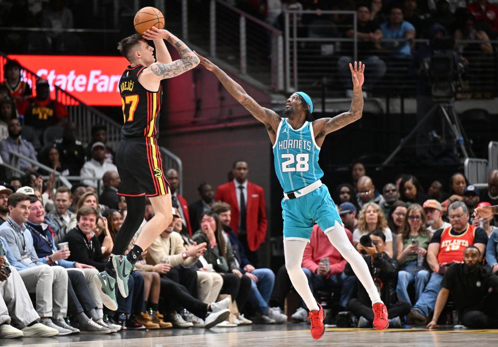 约翰逊在赛 约翰逊在赛