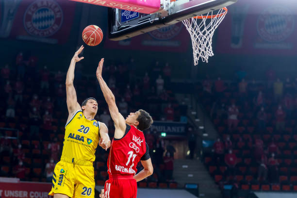 那么中国足 那么中国足